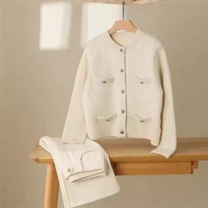 women's knitwear